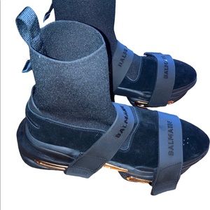 Men’s black/rose gold suede Balmain sneakers